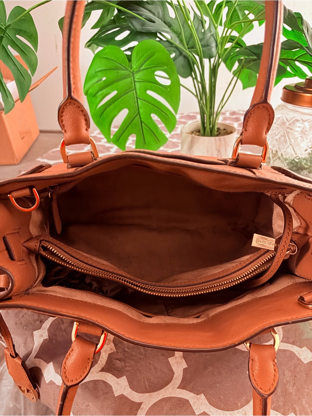Michael Kors Metallic Gold Logo Tote - Picture 4 of 6
